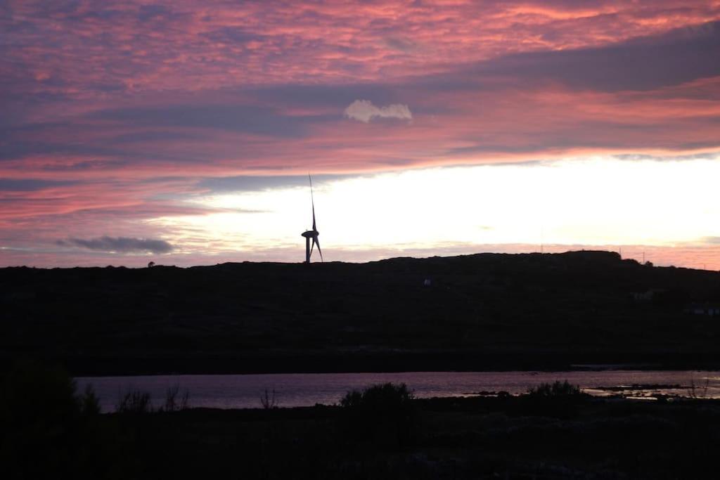 Curlews Rest - Gateway To The Aran Islands Lägenhet Galway Exteriör bild