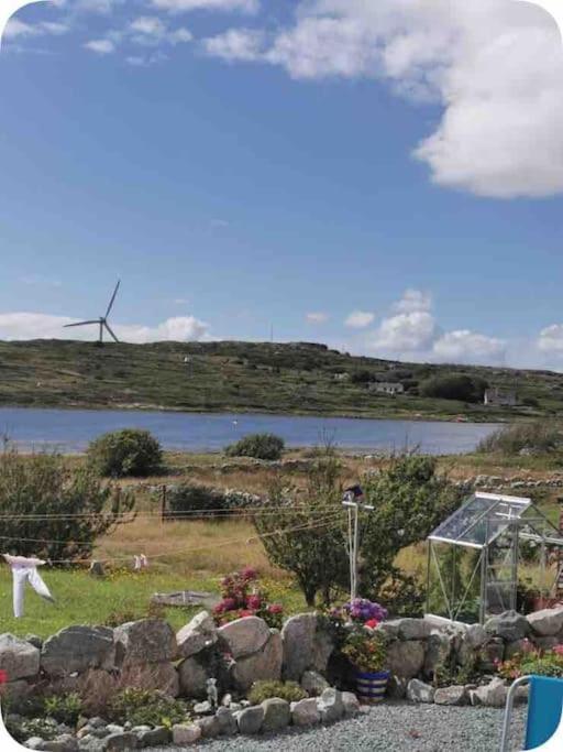 Curlews Rest - Gateway To The Aran Islands Lägenhet Galway Exteriör bild
